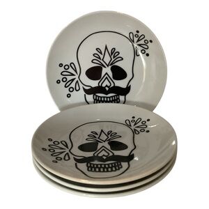Crate & Barrel Set Of 4 Morelia Rico DAY OF THE DEAD Sugar Skull 6” RoundPlates